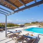 Kastro Shared Pool Fanari (Mykonos)
