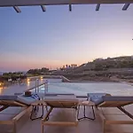 Kastro Shared Pool * Fanari (Mykonos)