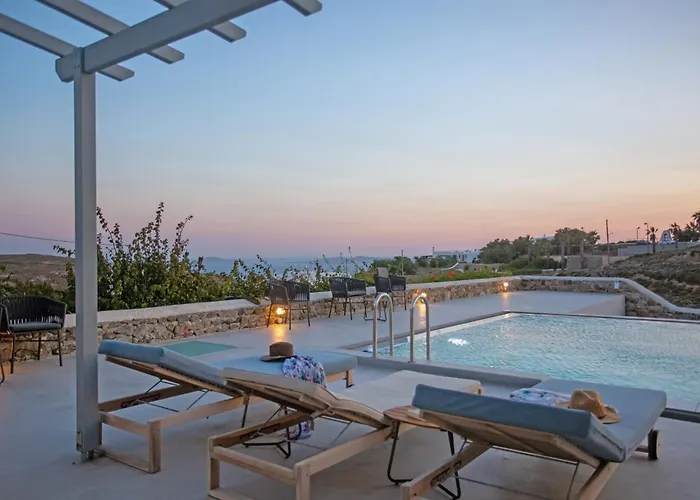 Kastro Shared Pool Apartment Fanari (Mykonos)