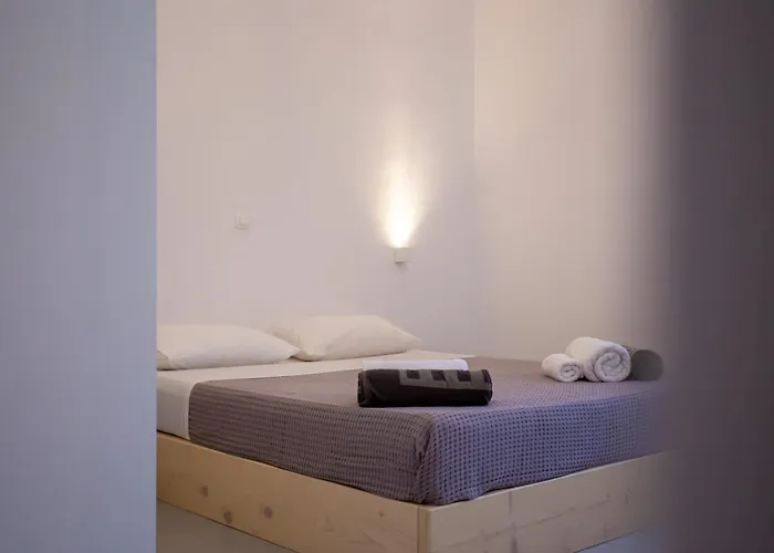 Kastro Shared Pool Apartman *